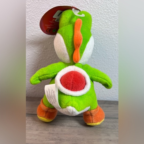 Super Mario Brothers 2010 Yoshi approx. 9” Plush By Goldie Marketing with tags - Picture 3 of 8